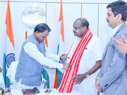 इस्पात संयंत्र विस्तार पर कुमारस्वामी और ओडिशा CM की बैठक इस्पात संयंत्र विस्तार पर कुमारस्वामी और ओडिशा CM की बैठक