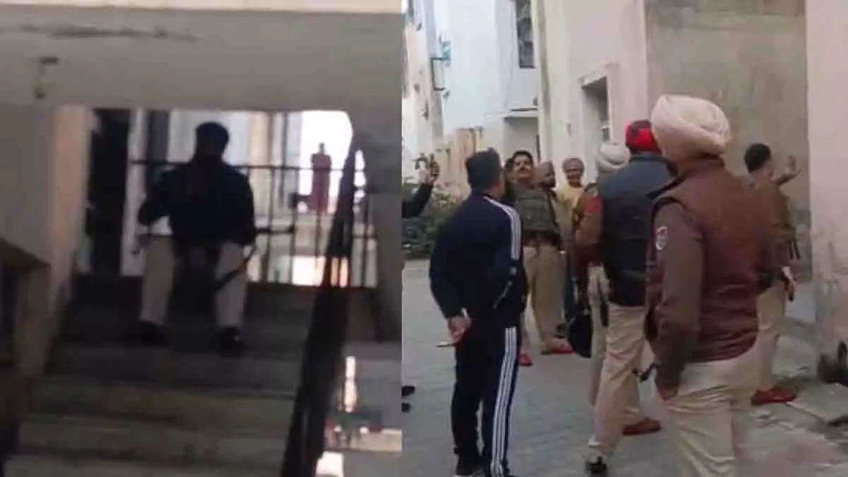 Gurdaspur में जेल गार्ड ने अपनी पत्नी और सास को एके-47 से गोली मारी Gurdaspur में जेल गार्ड ने अपनी पत्नी और सास को एके-47 से गोली मारी