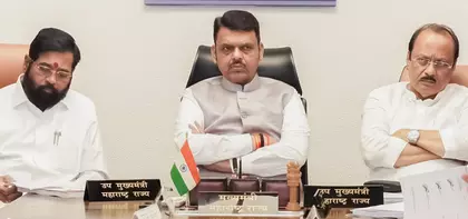 Maharashtra: शिंदे मिलेंगे अमित शाह से, अजित पवार ने फड़णवीस से की मुलाकात Maharashtra: शिंदे मिलेंगे अमित शाह से, अजित पवार ने फड़णवीस से की मुलाकात