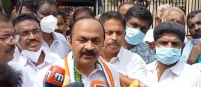 UDF ने सीएम विजयन के नेतृत्व वाली केरल सरकार के खिलाफ आरोपपत्र जारी किया UDF ने सीएम विजयन के नेतृत्व वाली केरल सरकार के खिलाफ आरोपपत्र जारी किया