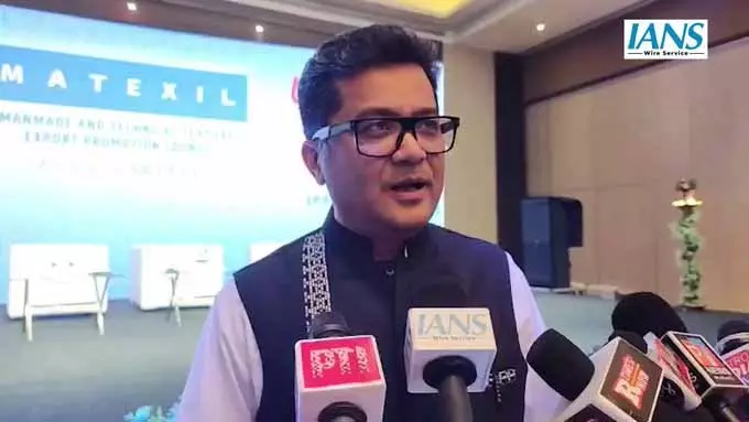 मुंबई में आयोजित Technical Textile Export Awards 2023–24 और 2024–25 में Pabitra Margherita ने किया सम्मानित, MATEXIL के प्रयासों को सराहा मुंबई में आयोजित Technical Textile Export Awards 2023–24 और 2024–25 में Pabitra Margherita ने किया सम्मानित, MATEXIL के प्रयासों को सराहा