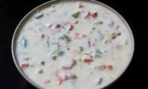 Mix Veg Raita Recipe: सिर्फ 5 मिनट में तैयार करें हेल्दी मिक्स वेज रायता