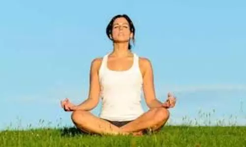 Winter Yoga: ठंडी हवा से बचाएंगे ये प्राणायाम, इम्यूनिटी भी होगी मजबूत Winter Yoga: ठंडी हवा से बचाएंगे ये प्राणायाम, इम्यूनिटी भी होगी मजबूत