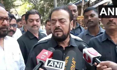 समाजवादी पार्टी ने महाराष्ट्र स्थानीय चुनाव अकेले लड़ने के लिए MVA छोड़ दिया