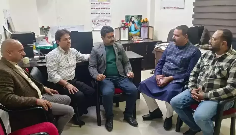 Jammu: राष्ट्र की एकता जरूरी, तभी आतंकवाद होगा नाकाम: डॉ. प्रदीप Jammu: राष्ट्र की एकता जरूरी, तभी आतंकवाद होगा नाकाम: डॉ. प्रदीप