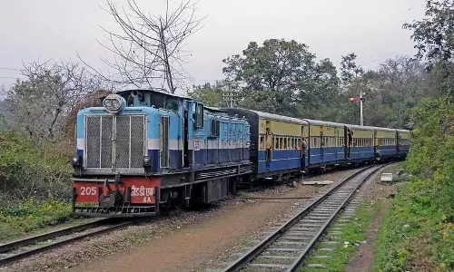 Pathankot से जोगिंदरनगर के लिए सीधी ट्रेन सेवा अगले महीने फिर से शुरू होने की संभावना है Pathankot से जोगिंदरनगर के लिए सीधी ट्रेन सेवा अगले महीने फिर से शुरू होने की संभावना है