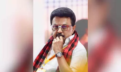 Tamil Nadu CM ने धान की नमी के नियमों पर याचिका खारिज होने पर केंद्र की आलोचना की Tamil Nadu CM ने धान की नमी के नियमों पर याचिका खारिज होने पर केंद्र की आलोचना की