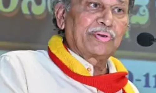 यूनिवर्सिटी को धार्मिक नहीं बनना चाहिए: Baraguru Ramachandrappa यूनिवर्सिटी को धार्मिक नहीं बनना चाहिए: Baraguru Ramachandrappa
