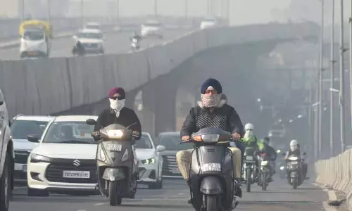 Ludhiana: कैसे ज़हरीली हवा चुपके से दिमाग की सेहत को नुकसान पहुंचा रही है Ludhiana: कैसे ज़हरीली हवा चुपके से दिमाग की सेहत को नुकसान पहुंचा रही है