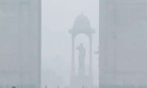 दिल्ली में वायु गुणवत्ता बेहद खराब, AQI 399 पर, मोती बाग, अक्षरधाम गंभीर श्रेणी में पहुंचे