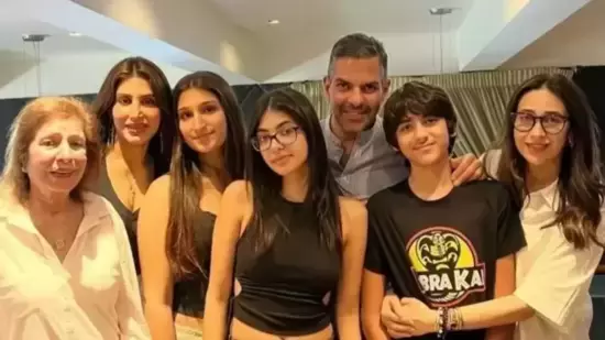 Sunjay Kapur की बहन ने करिश्मा कपूर से उनके तलाक के बारे में बात की Sunjay Kapur की बहन ने करिश्मा कपूर से उनके तलाक के बारे में बात की