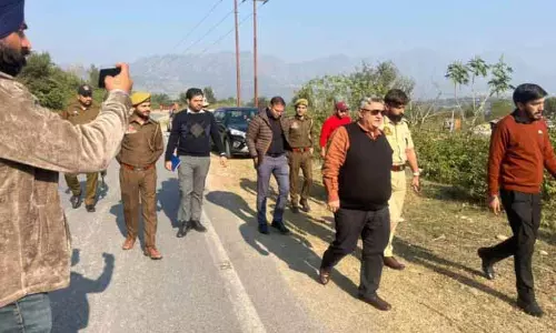 ट्रांसपोर्ट कमिश्नर ने रियासी का दौरा किया, DL ट्रायल ग्राउंड के लिए ज़मीन का मुआयना किया ट्रांसपोर्ट कमिश्नर ने रियासी का दौरा किया, DL ट्रायल ग्राउंड के लिए ज़मीन का मुआयना किया