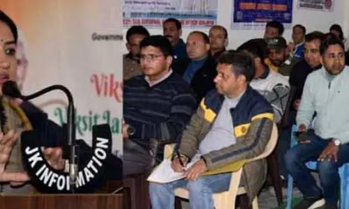 DC Udhampur ने पंचायत चुलना में साप्ताहिक ब्लॉक दिवस कार्यक्रम की अध्यक्षता की