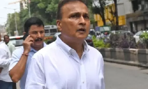 प्रशांत भूषण का दावा, जेफरी एपस्टीन ने अनिल अंबानी के साथ ईमेल पर बातचीत की थी