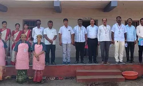 Handigunda : जिला टीम ने क्लस्टर स्कूलों का दौरा किया Handigunda : जिला टीम ने क्लस्टर स्कूलों का दौरा किया