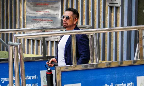 ED ने मनी लॉन्ड्रिंग केस में रॉबर्ट वाड्रा के खिलाफ चार्जशीट फाइल की ED ने मनी लॉन्ड्रिंग केस में रॉबर्ट वाड्रा के खिलाफ चार्जशीट फाइल की