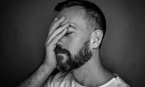 बीएलओ की बढ़ती मौतों पर सवाल: Heart Attacks और सुसाइड के पीछे दबाव