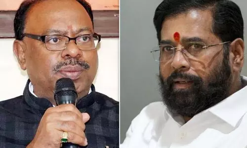 राजस्व मंत्री Bawankule का दावा, उपमुख्यमंत्री एकनाथ शिंदे नाराज़ नहीं हैं राजस्व मंत्री Bawankule का दावा, उपमुख्यमंत्री एकनाथ शिंदे नाराज़ नहीं हैं