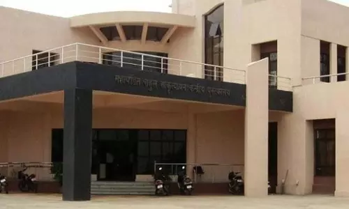 Hindi Universities से स्टूडेंट्स पढ़ाई क्यों छोड़ रहे हैं? Hindi Universities से स्टूडेंट्स पढ़ाई क्यों छोड़ रहे हैं?