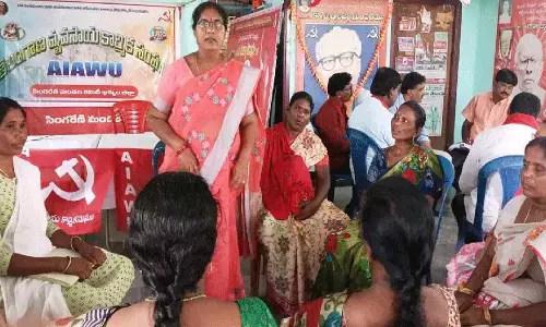 सिर्फ साड़ियों पर ही नहीं, 2,500 रुपये की गारंटी भी लागू होनी चाहिए: Aidwa सिर्फ साड़ियों पर ही नहीं, 2,500 रुपये की गारंटी भी लागू होनी चाहिए: Aidwa