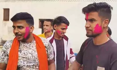 आरा: संजय सिंह टाइगर के मंत्री बनने पर ग्रामीणों ने मनाया जश्न, गांववालों ने मनाई होली-दीपावली आरा: संजय सिंह टाइगर के मंत्री बनने पर ग्रामीणों ने मनाया जश्न, गांववालों ने मनाई होली-दीपावली