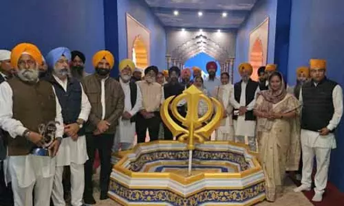 मुख्यमंत्री ने गुरु तेग बहादुर की 350वीं शहादत वर्षगांठ से पहले लाल किला इलाके का किया निरीक्षण मुख्यमंत्री ने गुरु तेग बहादुर की 350वीं शहादत वर्षगांठ से पहले लाल किला इलाके का किया निरीक्षण