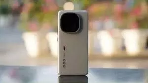iQOO 15 India Price Leak: भारत में लॉन्च होने से पहले ही कीमत लीक iQOO 15 India Price Leak: भारत में लॉन्च होने से पहले ही कीमत लीक