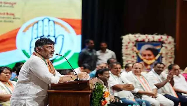इंदिरा गांधी ने वाजपेयी का विदेश में इलाज कराया: कांग्रेस नेताओं का दिल बड़ा था; D.K. Shivakumar इंदिरा गांधी ने वाजपेयी का विदेश में इलाज कराया: कांग्रेस नेताओं का दिल बड़ा था; D.K. Shivakumar