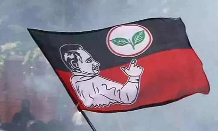 AIADMK ने SIR एक्सरसाइज में कथित अनियमितताओं को लेकर DMK सरकार के खिलाफ विरोध प्रदर्शन किया AIADMK ने SIR एक्सरसाइज में कथित अनियमितताओं को लेकर DMK सरकार के खिलाफ विरोध प्रदर्शन किया