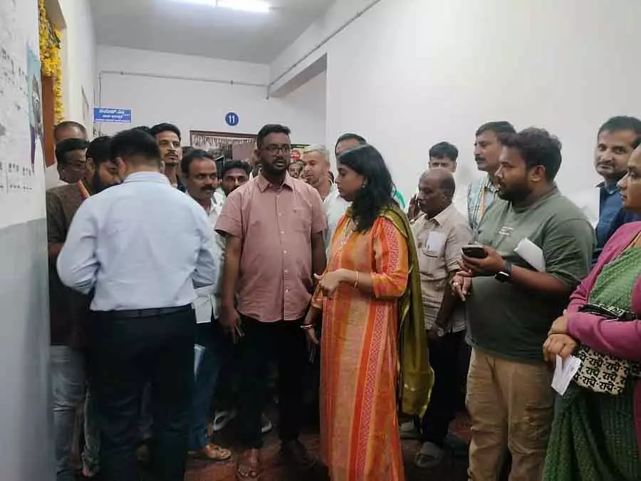 Karnataka : तुमकुर नगर निगम में अव्यवस्था Karnataka : तुमकुर नगर निगम में अव्यवस्था