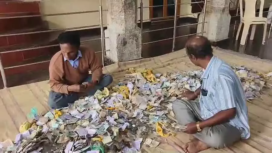मुलबागिल अंजनेया मंदिर फंडरेज़र: ₹17 लाख इकट्ठा हुए मुलबागिल अंजनेया मंदिर फंडरेज़र: ₹17 लाख इकट्ठा हुए