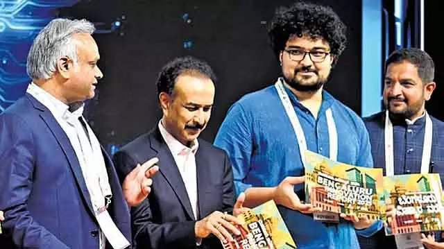 Bengaluru : 8.5% की ग्रोथ रेट के साथ मुंबई और दिल्ली से ज़्यादा तेज़ी से बढ़ रहा है Bengaluru : 8.5% की ग्रोथ रेट के साथ मुंबई और दिल्ली से ज़्यादा तेज़ी से बढ़ रहा है