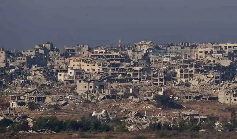 Gaza और लेबनान पर इजरायली हमलों में 25 की मौत, सीजफायर संकट गहराया Gaza और लेबनान पर इजरायली हमलों में 25 की मौत, सीजफायर संकट गहराया
