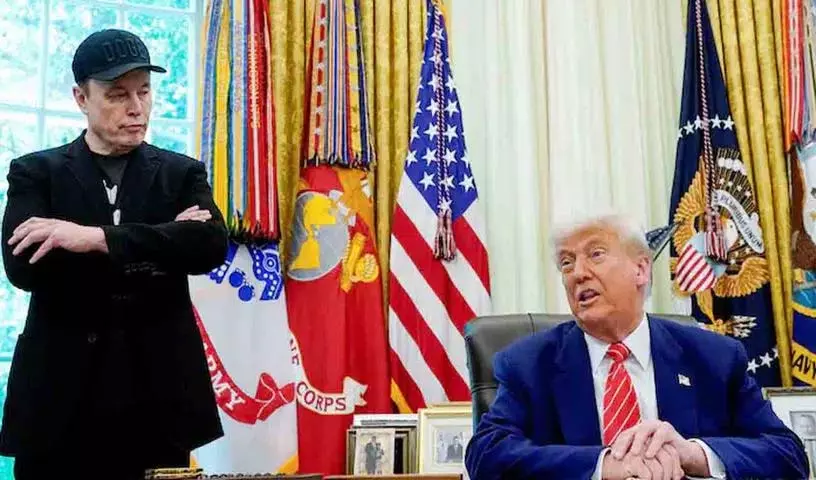 Jeffrey Epstein के सेक्स स्कैंडल ने अमेरिका को हिला दिया Jeffrey Epstein के सेक्स स्कैंडल ने अमेरिका को हिला दिया