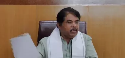 कर्नाटक में 7.11 करोड़ रुपये की दिनदहाड़े लूट, BJP ने जताई चिंता कर्नाटक में 7.11 करोड़ रुपये की दिनदहाड़े लूट, BJP ने जताई चिंता