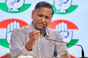 केंद्र सरकार के इशारे पर 272 पूर्व अधिकारियों ने राहुल गांधी के खिलाफ पत्र लिखा : उदित राज केंद्र सरकार के इशारे पर 272 पूर्व अधिकारियों ने राहुल गांधी के खिलाफ पत्र लिखा : उदित राज