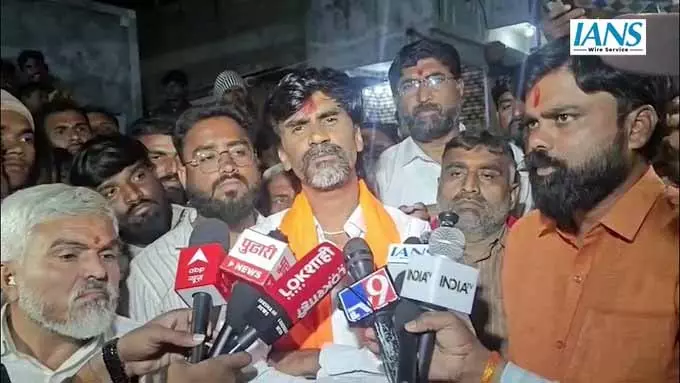 मालेगांव में मनोज जरांगे पाटिल का बड़ा बयान मालेगांव में मनोज जरांगे पाटिल का बड़ा बयान