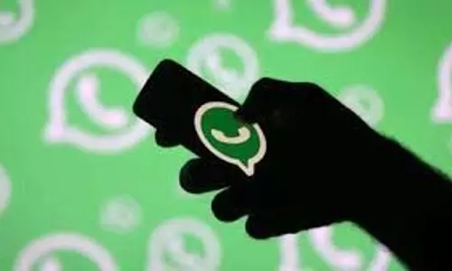 WhatsApp : बेकार फोटो और वीडियो से भर रहा स्टोरेज, इस सेटिंग को ऑफ करते ही दूर होगी प्रॉब्लम WhatsApp : बेकार फोटो और वीडियो से भर रहा स्टोरेज, इस सेटिंग को ऑफ करते ही दूर होगी प्रॉब्लम