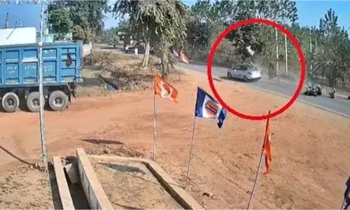 Saharanpur: नीलगाय से बाइक टकराई, 3 लोग घायल, गाय की मौत