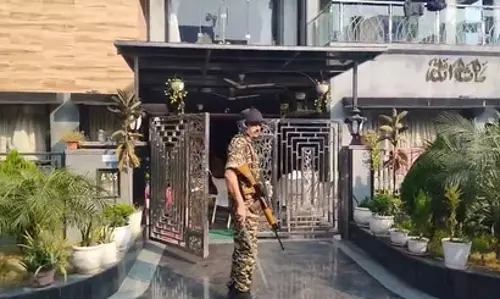 कोयला घोटाला केस में ED का बड़ा एक्शन, 40 से अधिक ठिकानों पर छापे कोयला घोटाला केस में ED का बड़ा एक्शन, 40 से अधिक ठिकानों पर छापे