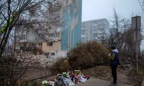Ukraine युद्ध खत्म करने के लिए ट्रंप की योजना रूस को इलाका सौंपना होगी