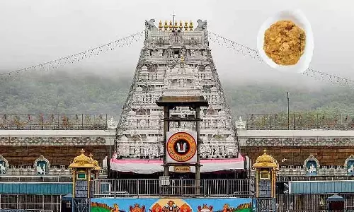 तिरुमाला लड्डू विवाद: SIT ने टीटीडी के पूर्व चेयरमैन वाईवी सुब्बा रेड्डी से पूछताछ की तिरुमाला लड्डू विवाद: SIT ने टीटीडी के पूर्व चेयरमैन वाईवी सुब्बा रेड्डी से पूछताछ की
