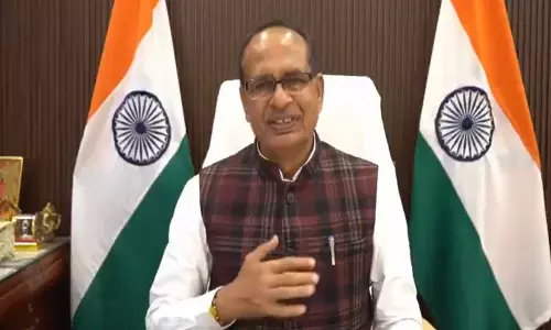 PM फसल बीमा योजना में अब जंगली जानवरों और जलभराव से होने वाले नुकसान को भी शामिल किया गया: शिवराज सिंह चौहान PM फसल बीमा योजना में अब जंगली जानवरों और जलभराव से होने वाले नुकसान को भी शामिल किया गया: शिवराज सिंह चौहान