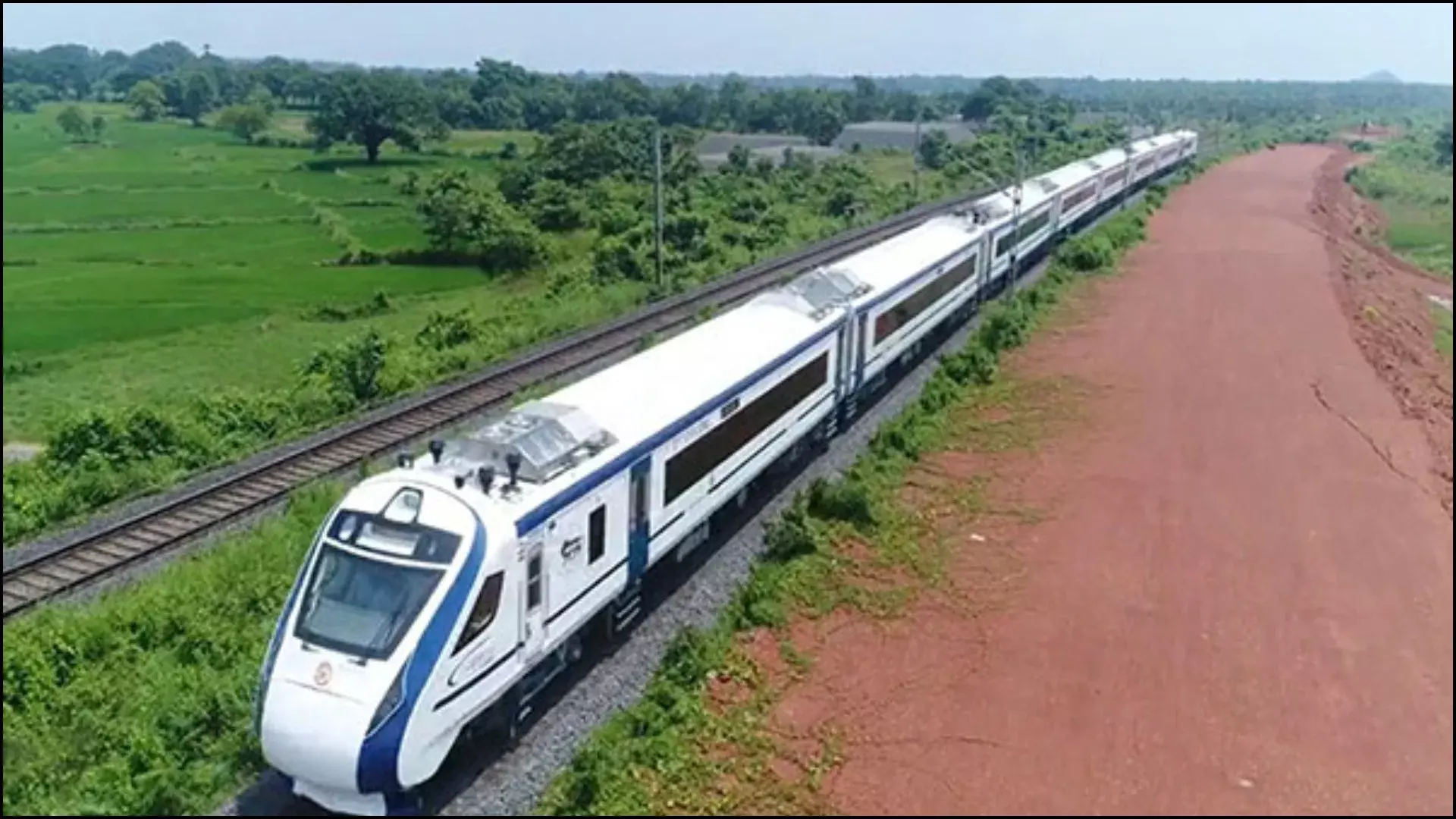Indore: नागपुर तक वंदे भारत ट्रेन, नया रैक इंदौर में आगमन Indore: नागपुर तक वंदे भारत ट्रेन, नया रैक इंदौर में आगमन