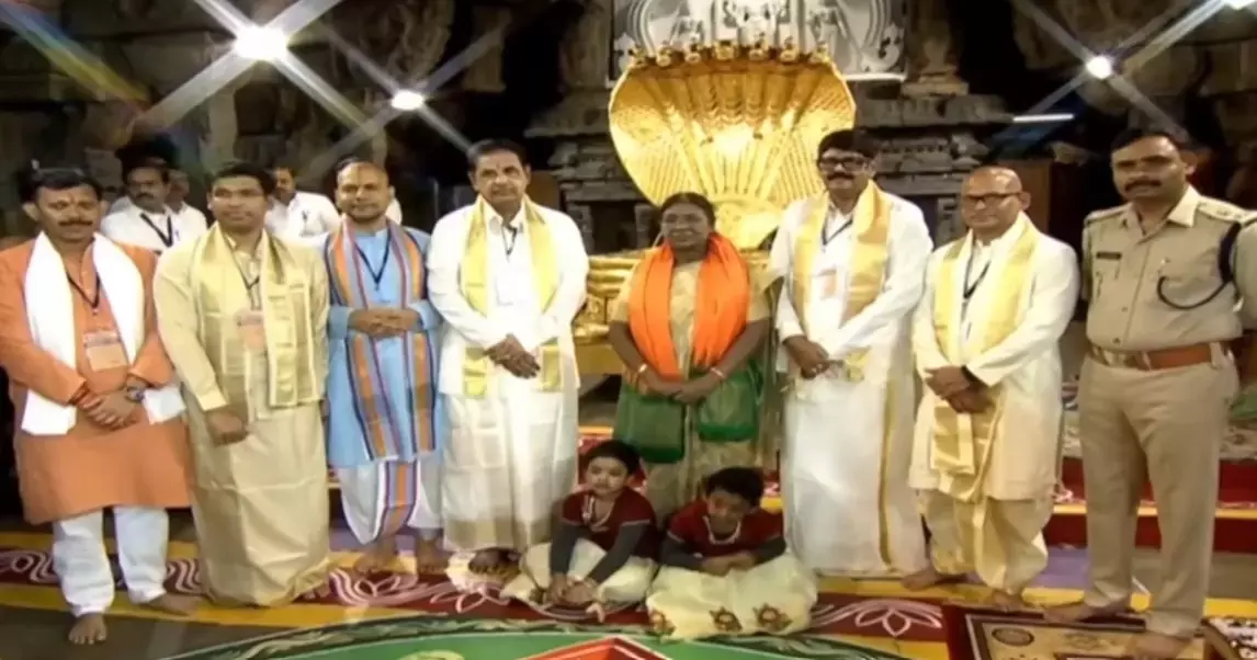Andhra Pradesh : राष्ट्रपति द्रौपदी मुर्मू ने तिरुमाला में पूजा-अर्चना की
