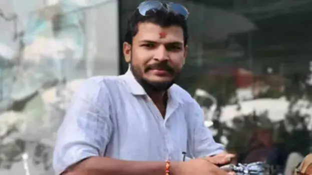 kerala: केबल वायर से पिटाई, धमकी देने वाले युवा मोर्चा नेता पर पुलिस कार्रवाई kerala: केबल वायर से पिटाई, धमकी देने वाले युवा मोर्चा नेता पर पुलिस कार्रवाई