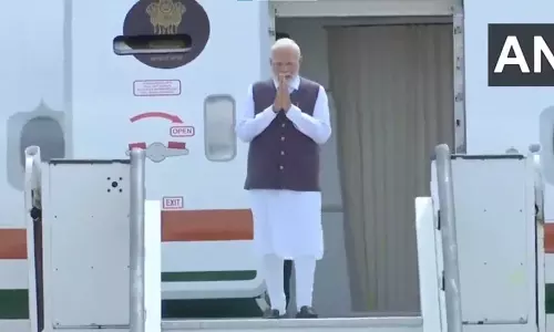 PM नरेंद्र मोदी 20वें G20 समिट में शामिल होने पहुंचे जोहान्सबर्ग PM नरेंद्र मोदी 20वें G20 समिट में शामिल होने पहुंचे जोहान्सबर्ग