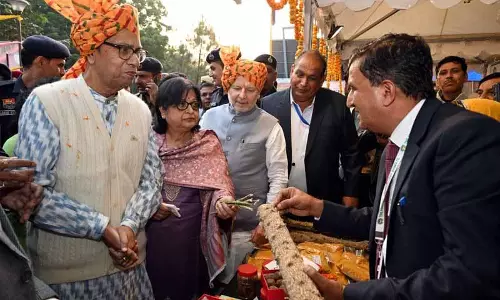 सहकारिता आंदोलन ग्रामीण अर्थव्यवस्था का मजबूत स्तंभ है: Haryana Governor सहकारिता आंदोलन ग्रामीण अर्थव्यवस्था का मजबूत स्तंभ है: Haryana Governor