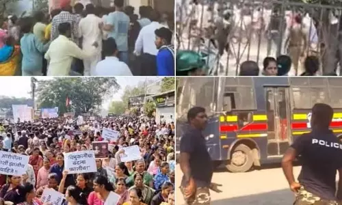 Malegaon Dongrale: बाल उत्पीड़न मामले से गुस्सा, पुलिस ने लाठीचार्ज किया Malegaon Dongrale: बाल उत्पीड़न मामले से गुस्सा, पुलिस ने लाठीचार्ज किया