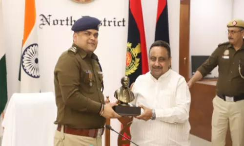 चांदनी चौक में सुरक्षा समीक्षा, व्यापारियों ने पुलिस के साथ की अहम बैठक